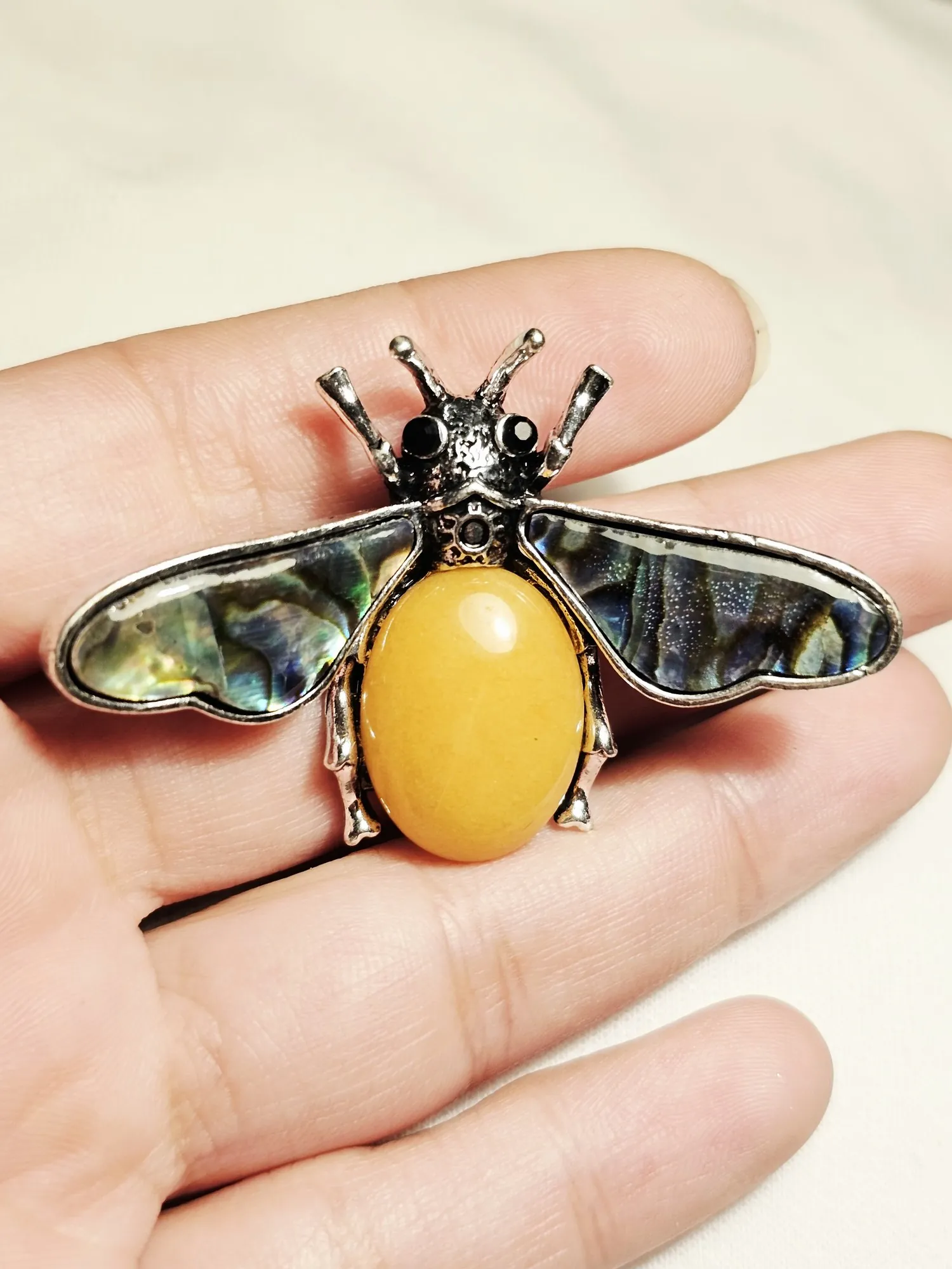 Amber Bee view 2