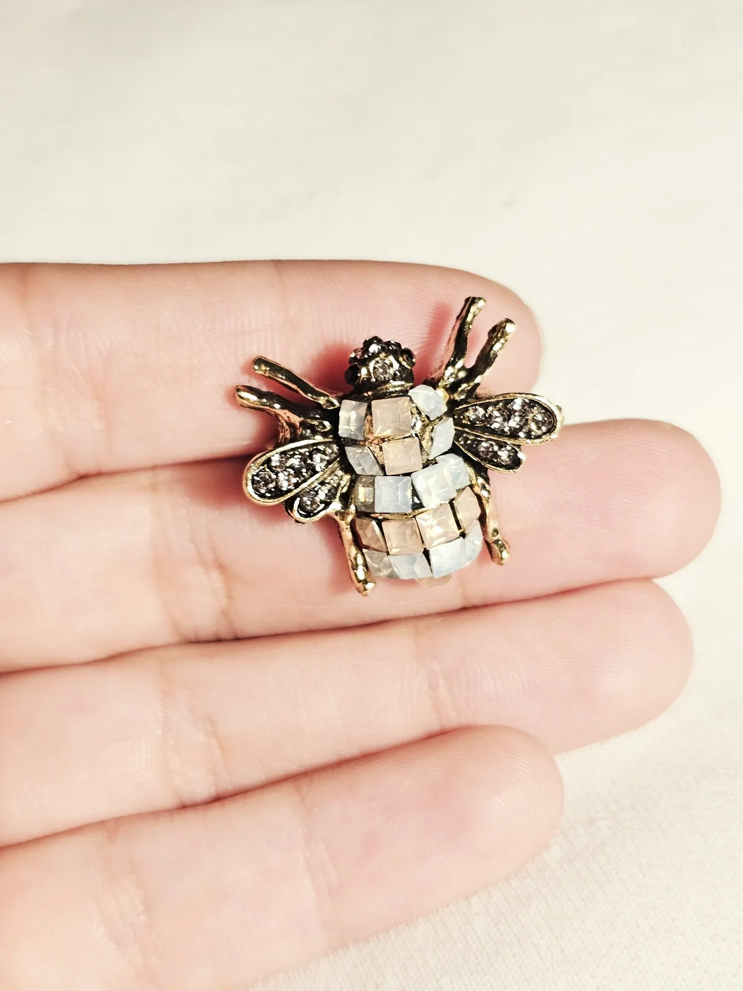 Blush Bee view 2